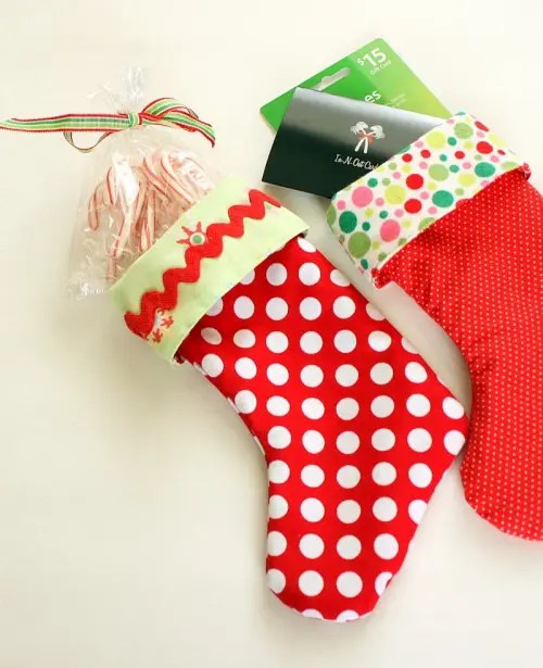 25 Cool Handmade Christmas Stockings With Tutorails Shelterness