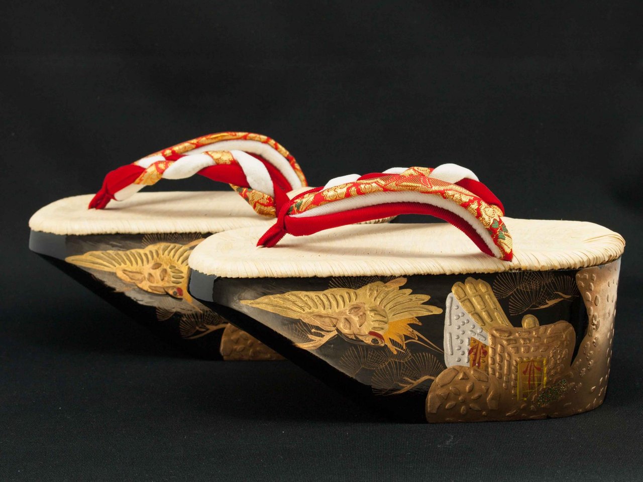 The Finer Side of Traditional Japanese Accessories — CryptoEri