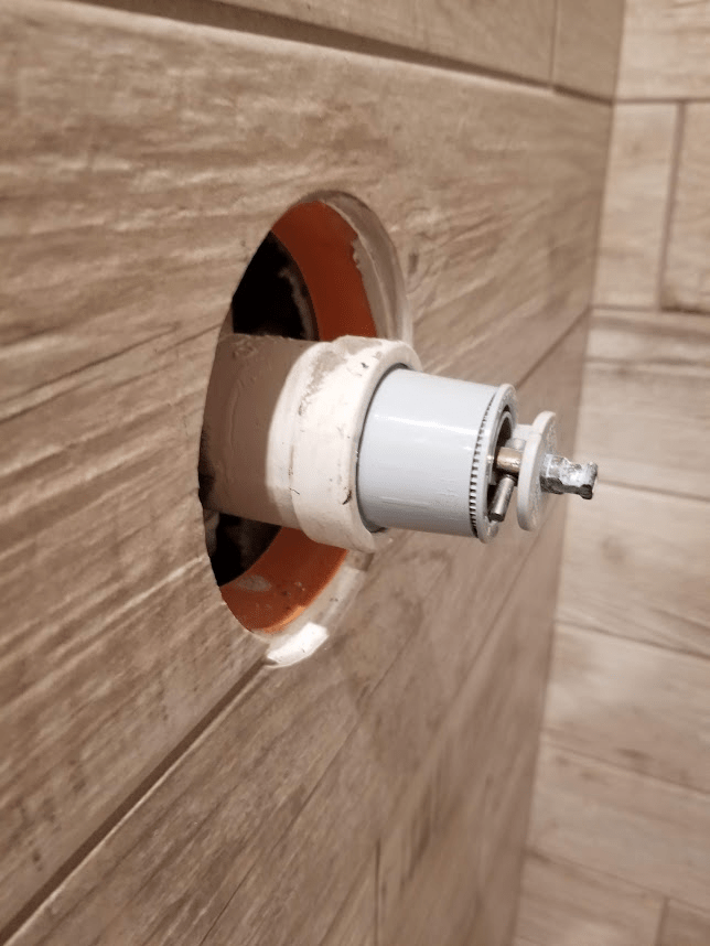 plumbing Correct type of shower handle to use for valve that sticks