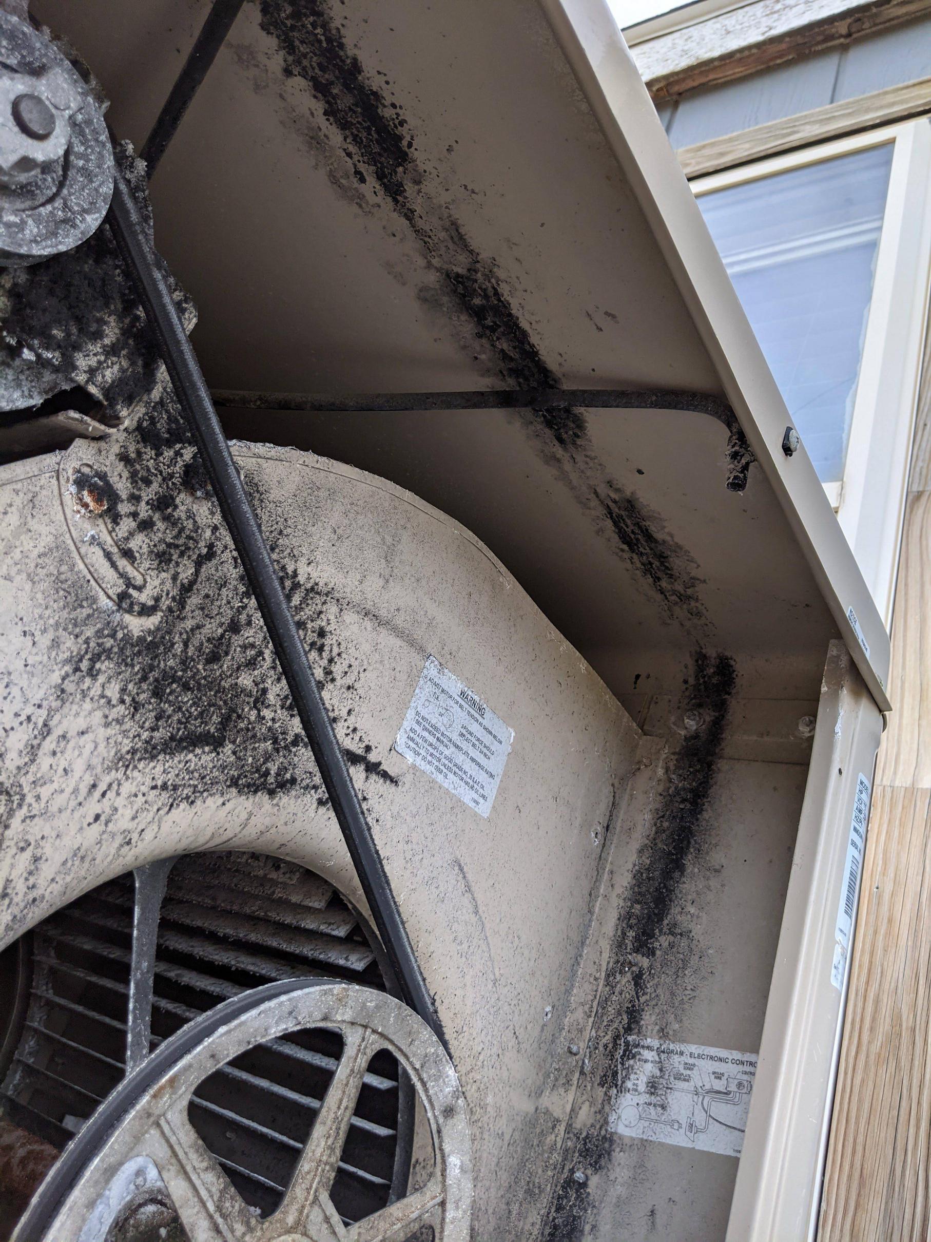 evaporative cooling What causes a black line around the belt in my