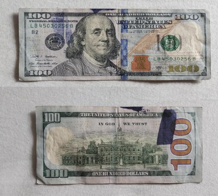 united states Do Americans usually accept a stained dollar bill