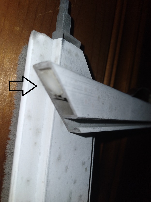 How to repair a window screen frame? - Home Improvement Stack Exchange