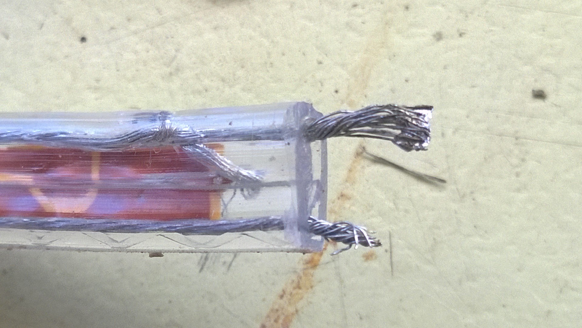 Soldering specific wire, solder won't stick + makes iron tip black