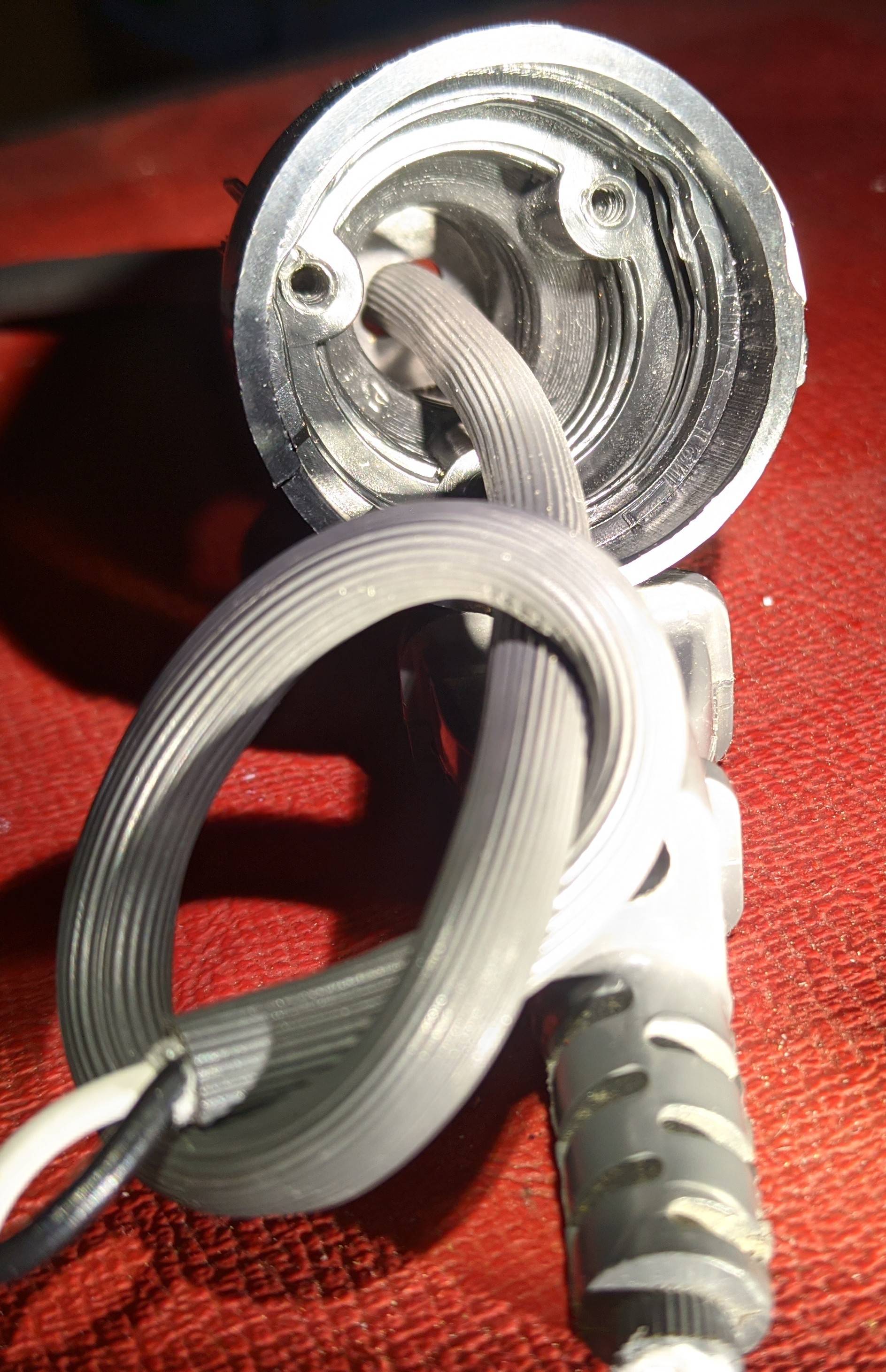 wiring - How to install this replacement plug? - Home Improvement Stack