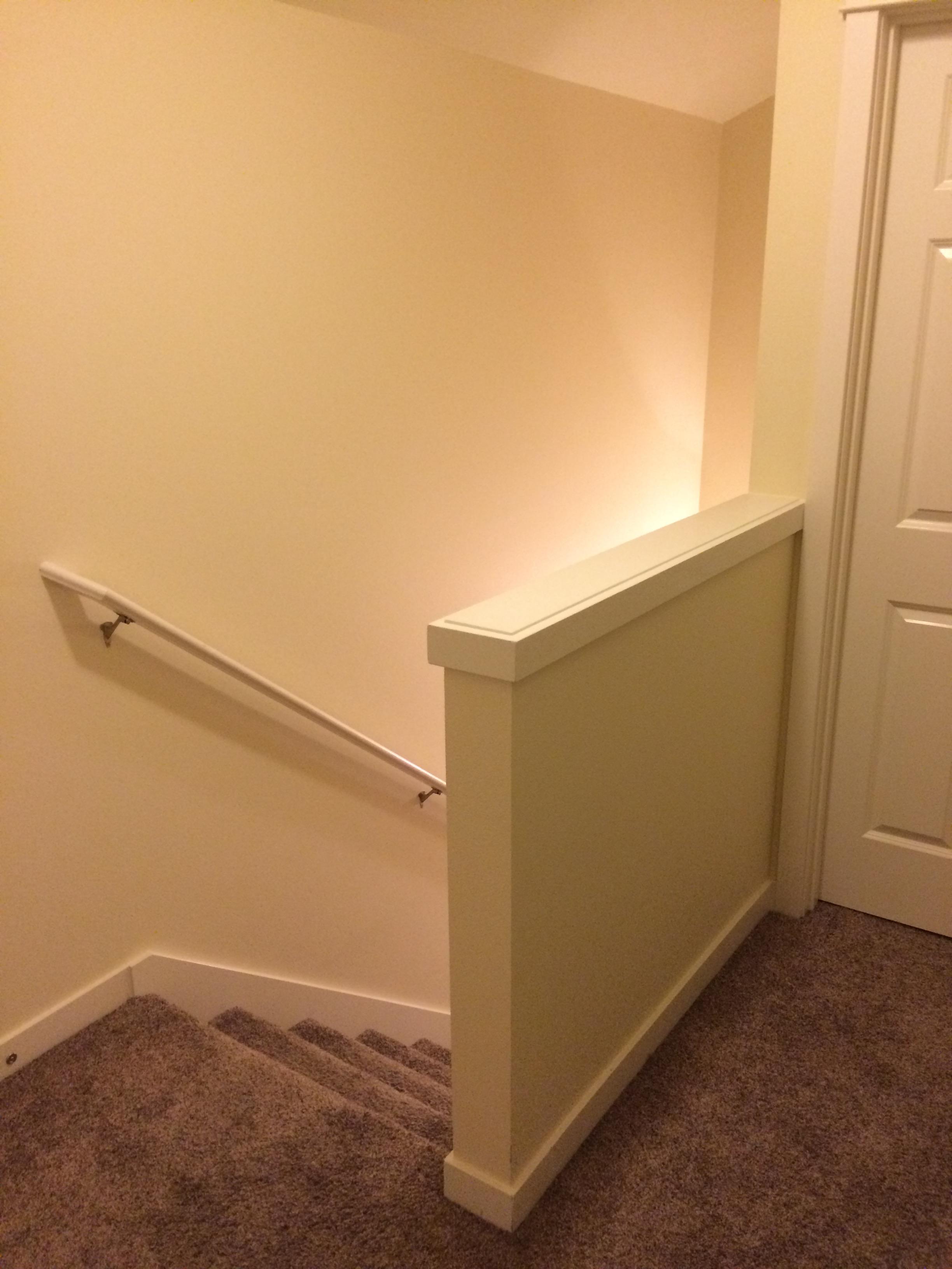 electrical Do NEC receptacle spacing rules apply to solid (halfwall) banisters Home