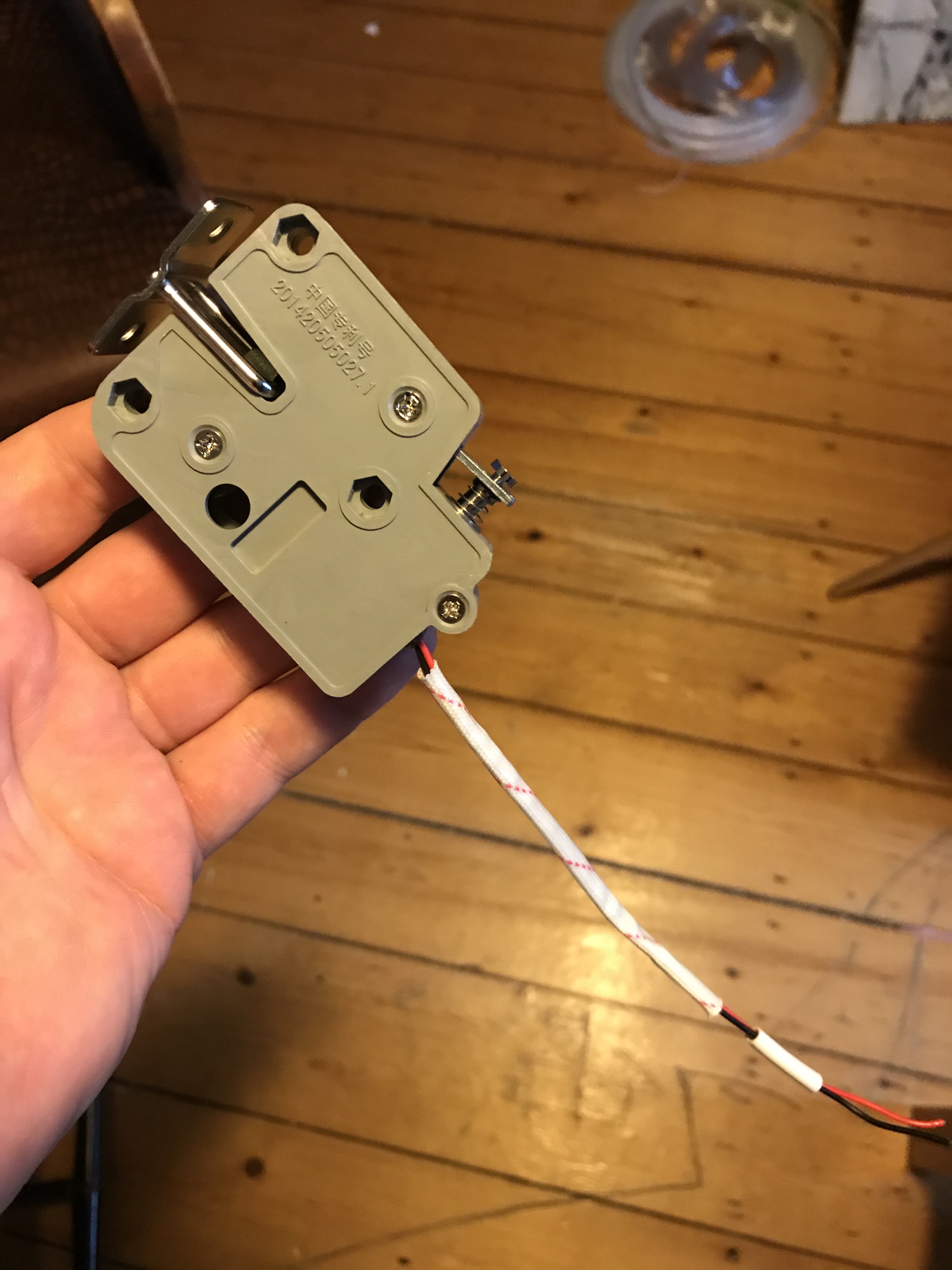 power Trying to increase amperage of Arduino Uno digital pin (20mA