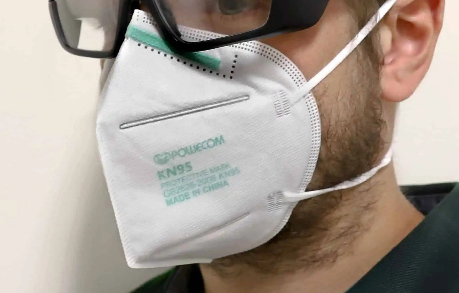 winter How to breathe cold air while in a warm sleeping pack? The