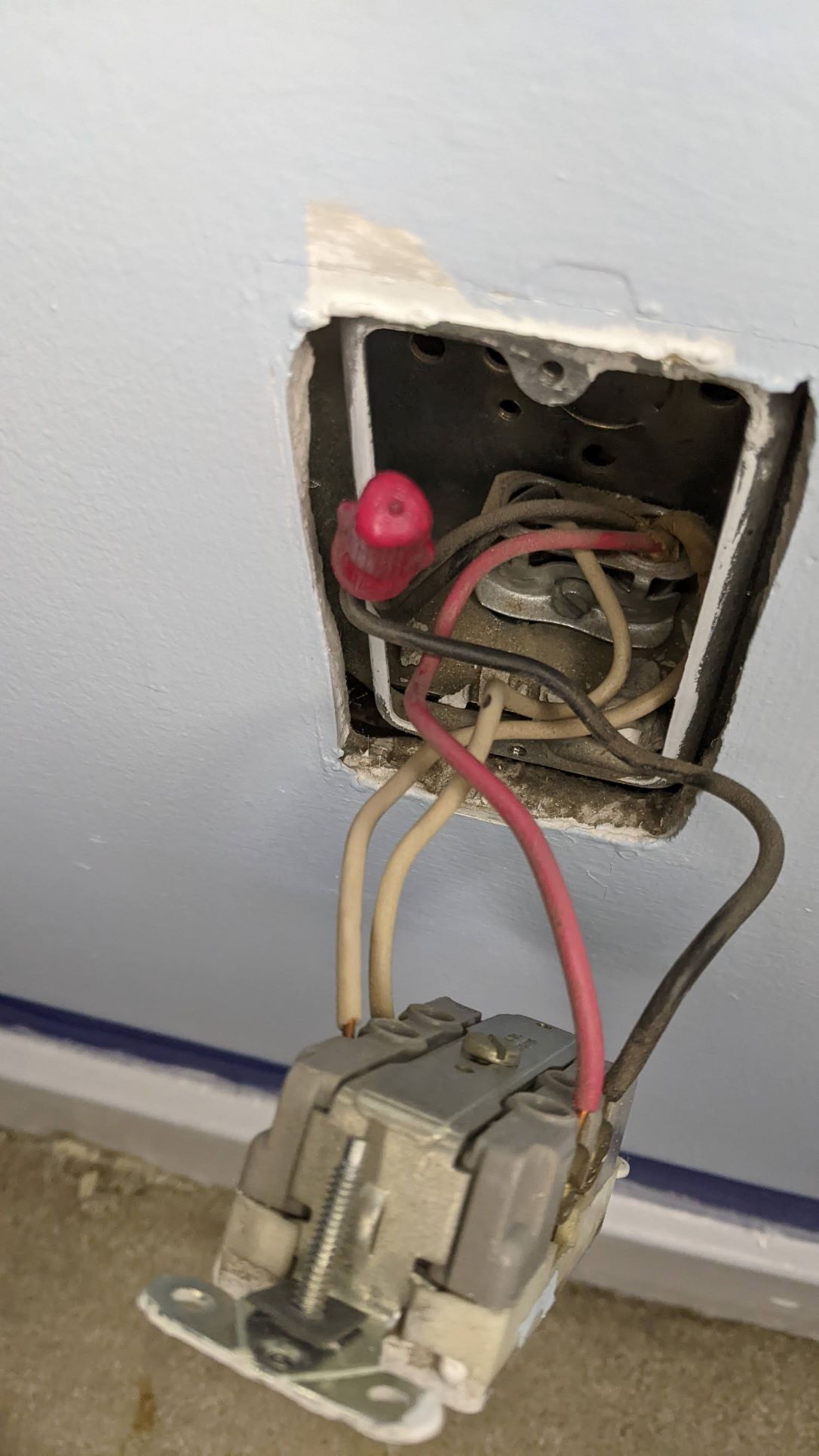 electrical - Confused by outlet wiring and switch wiring - Home