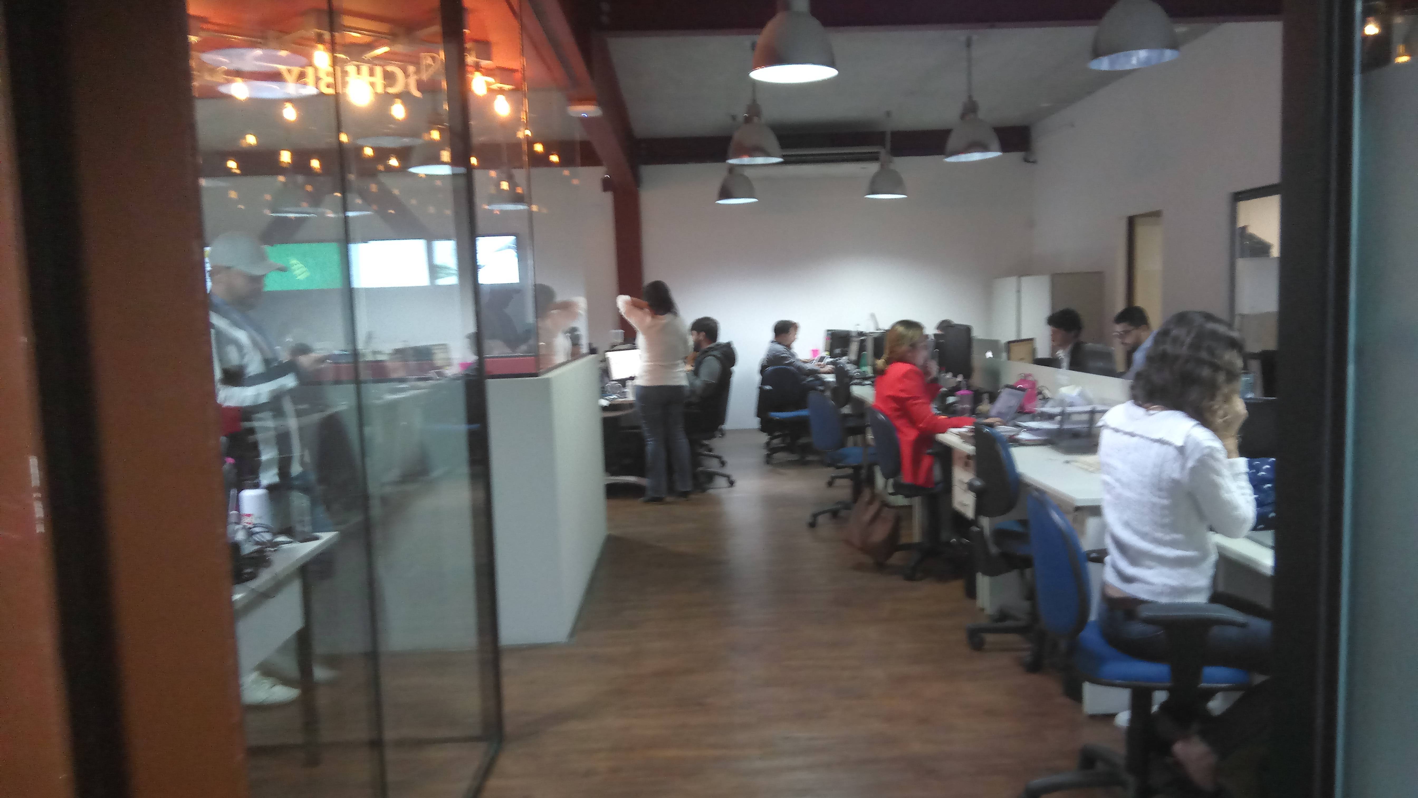 How to stop static shocks on the office? Lifehacks Stack Exchange