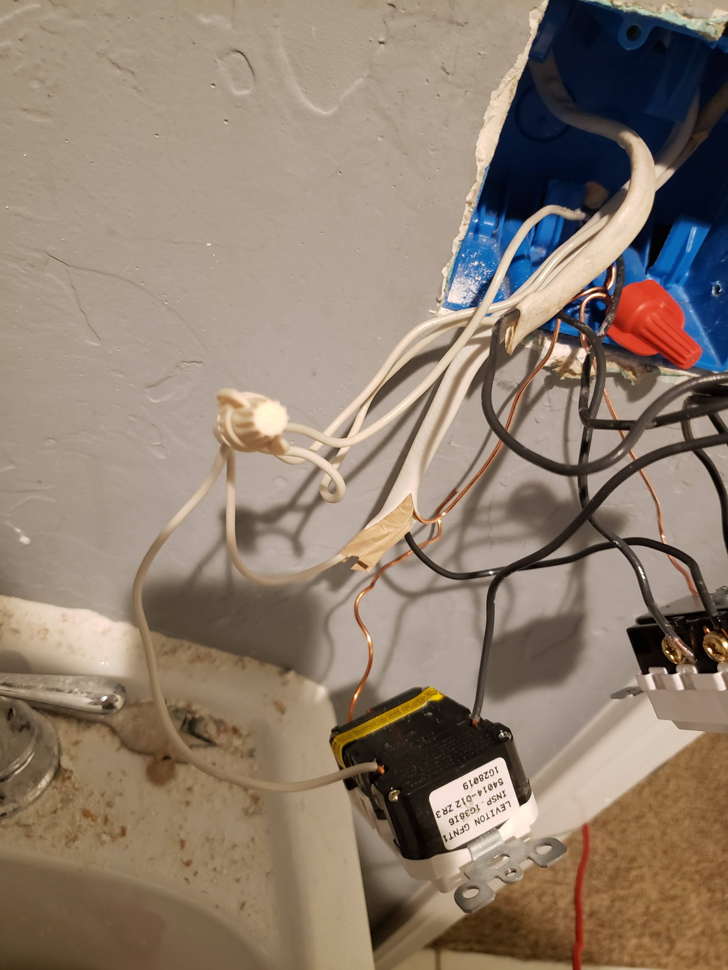 electrical - wiring a double light switch in bathroom - Home