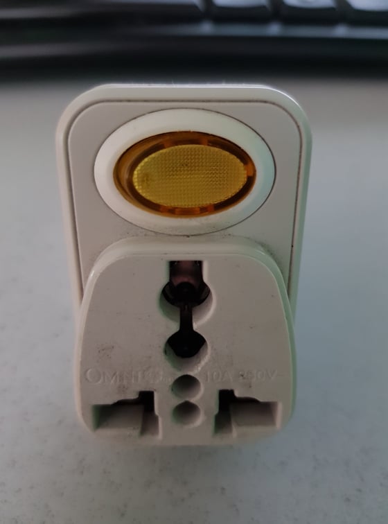 electrical - adapter dual switch - Home Improvement Stack Exchange