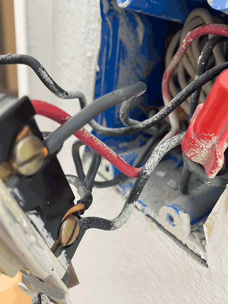 electrical - Single Pole Light Switch With 4 Wires - Home Improvement