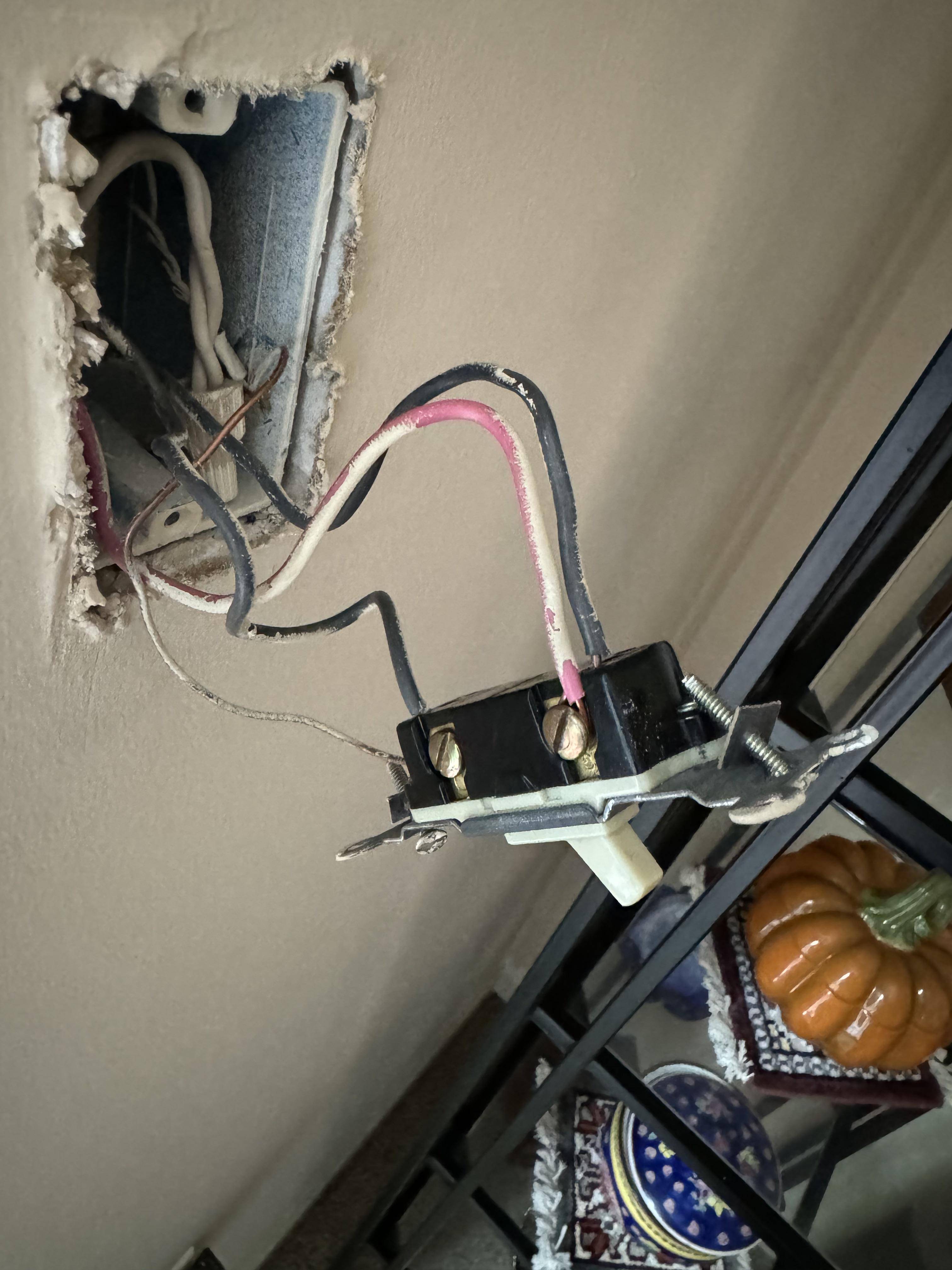 electrical - How to Re-Wire Switch to make the Connected Outlet