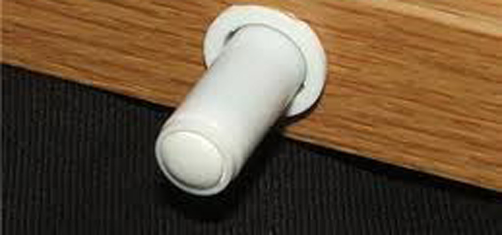 hinges - How to stop a door from banging while closing - Home