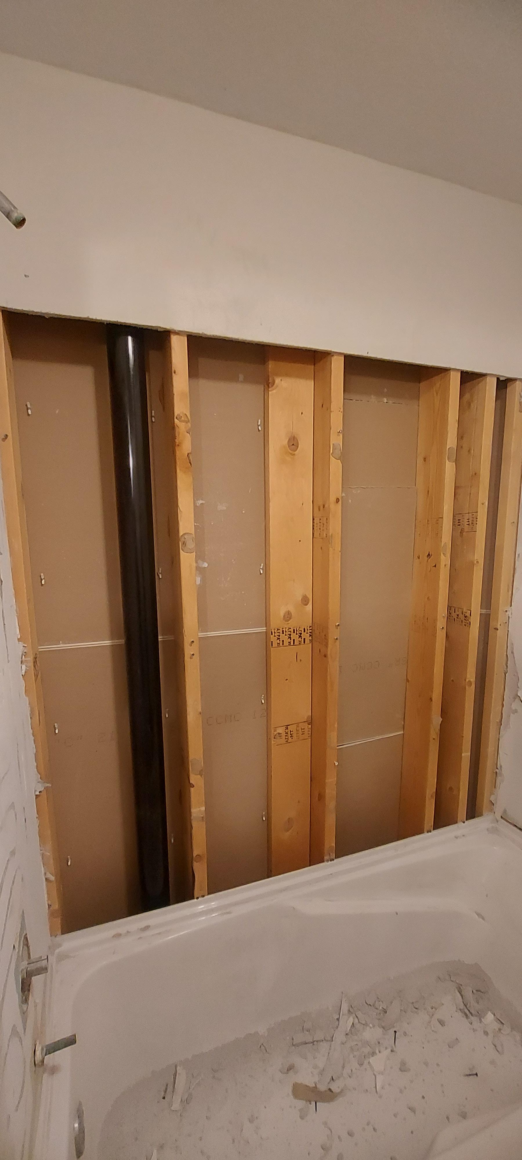 bathroom Struggling to install a Maxx Direct to Stud Tub Surround