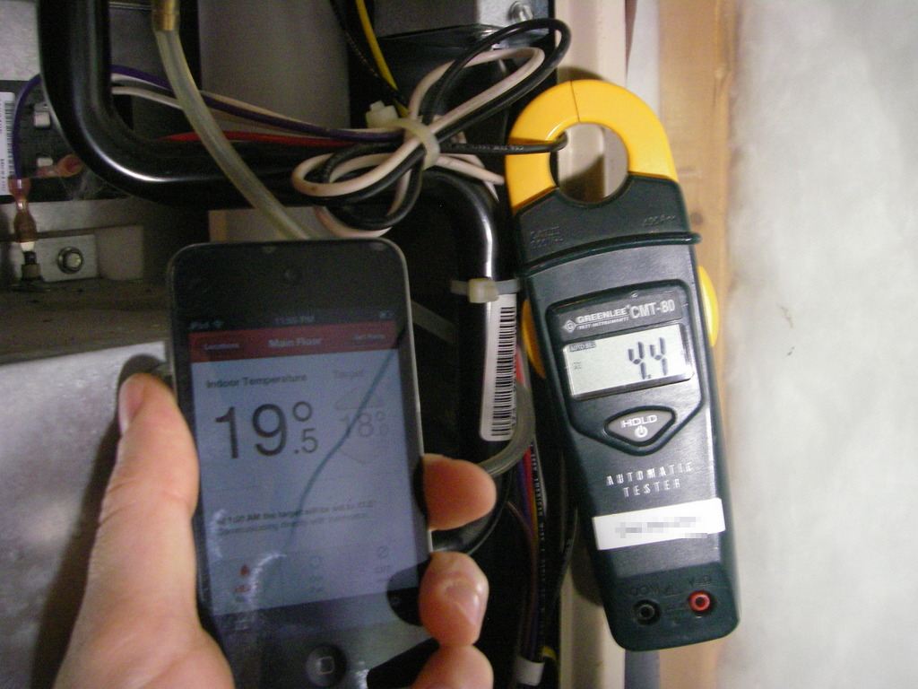 electrical How much energy will continuously running a furnace fan