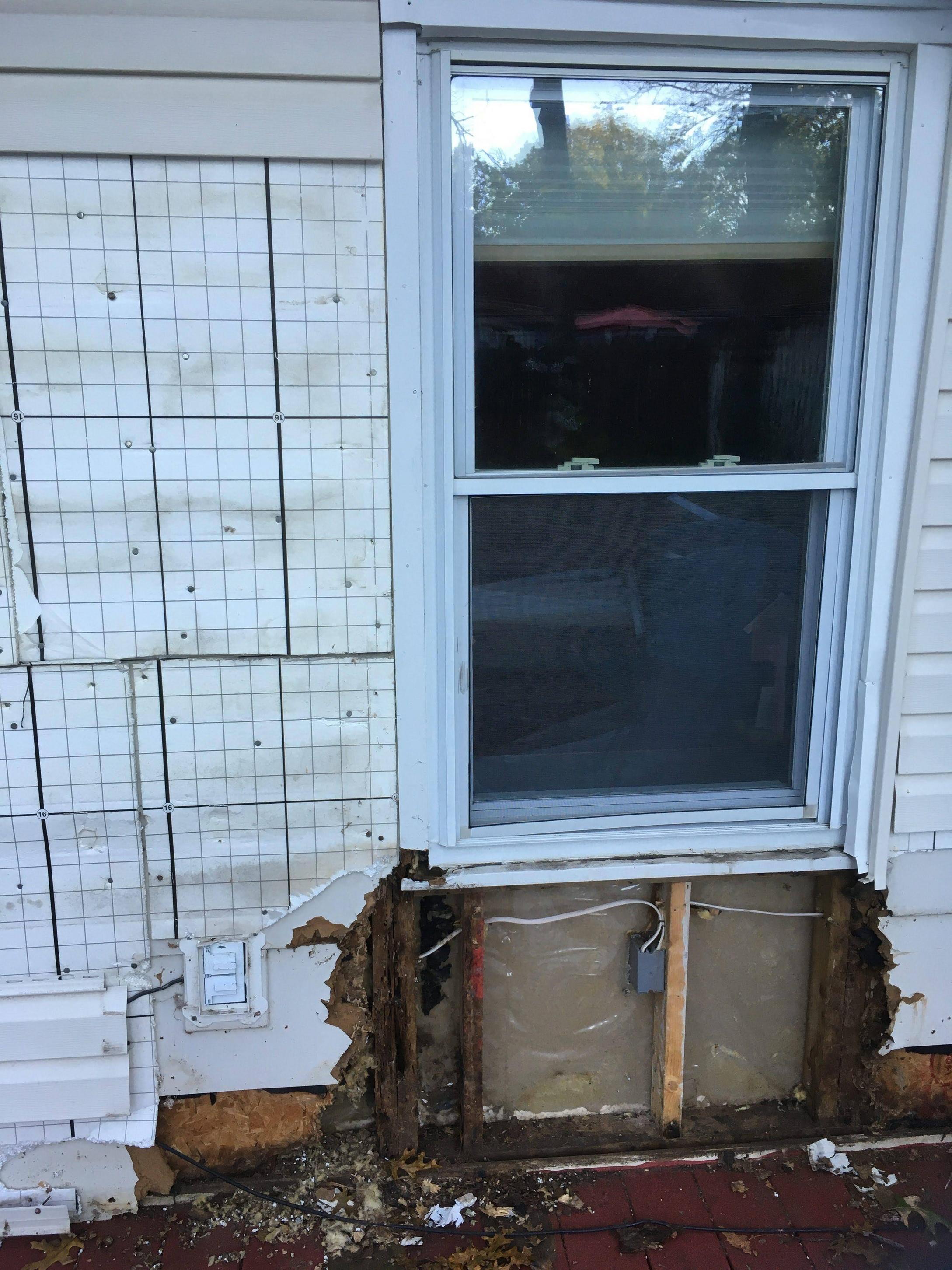 Window Rot Repair and Replace Exterior Wall Beam Under Siding Home