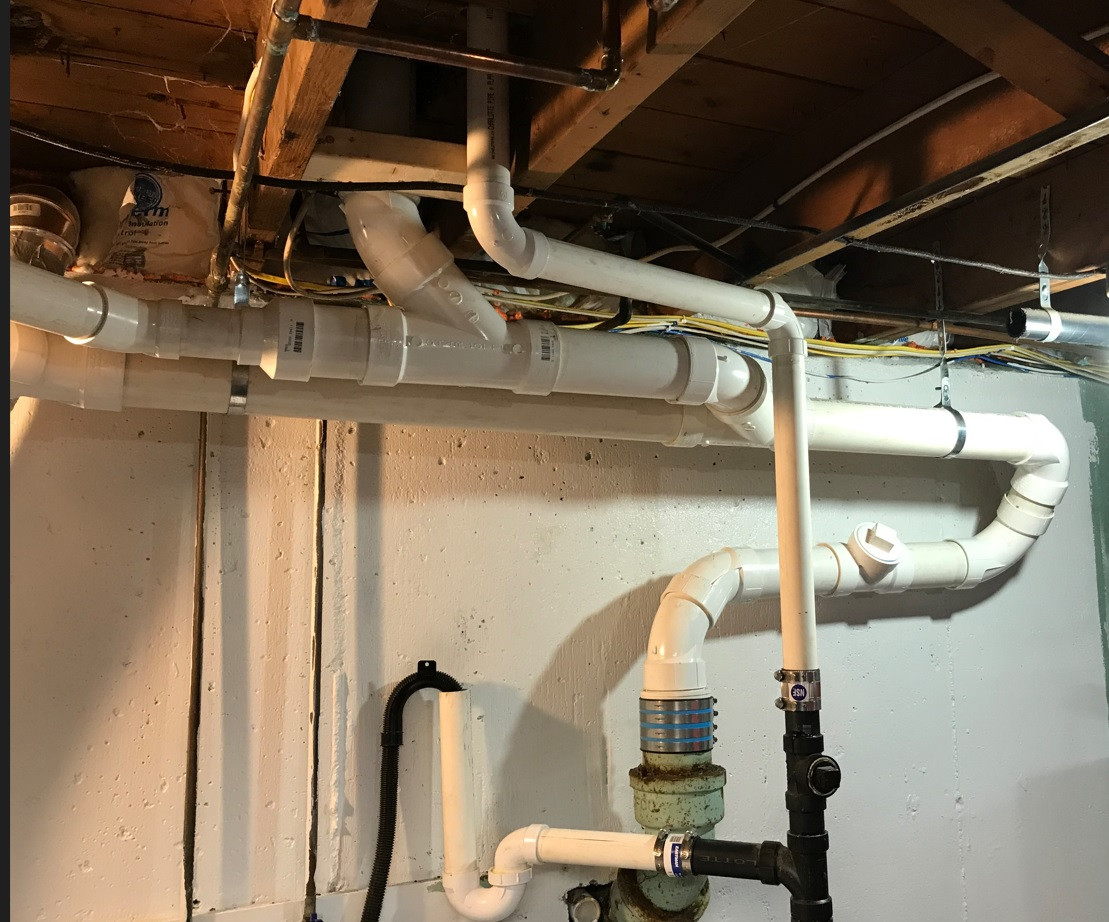 Is there a problem with two 90 degree bends in waste drain pipe? Home