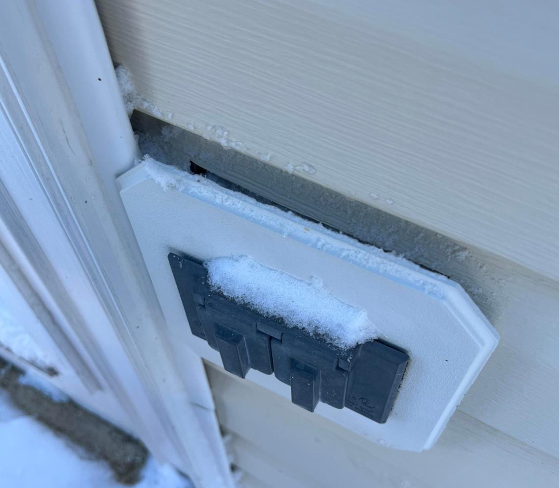 How to seal outside electrical box against vinyl siding? Home Improvement Stack Exchange