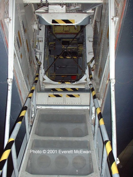 aircraft design How do pilots board the B1B Lancer? Aviation Stack Exchange