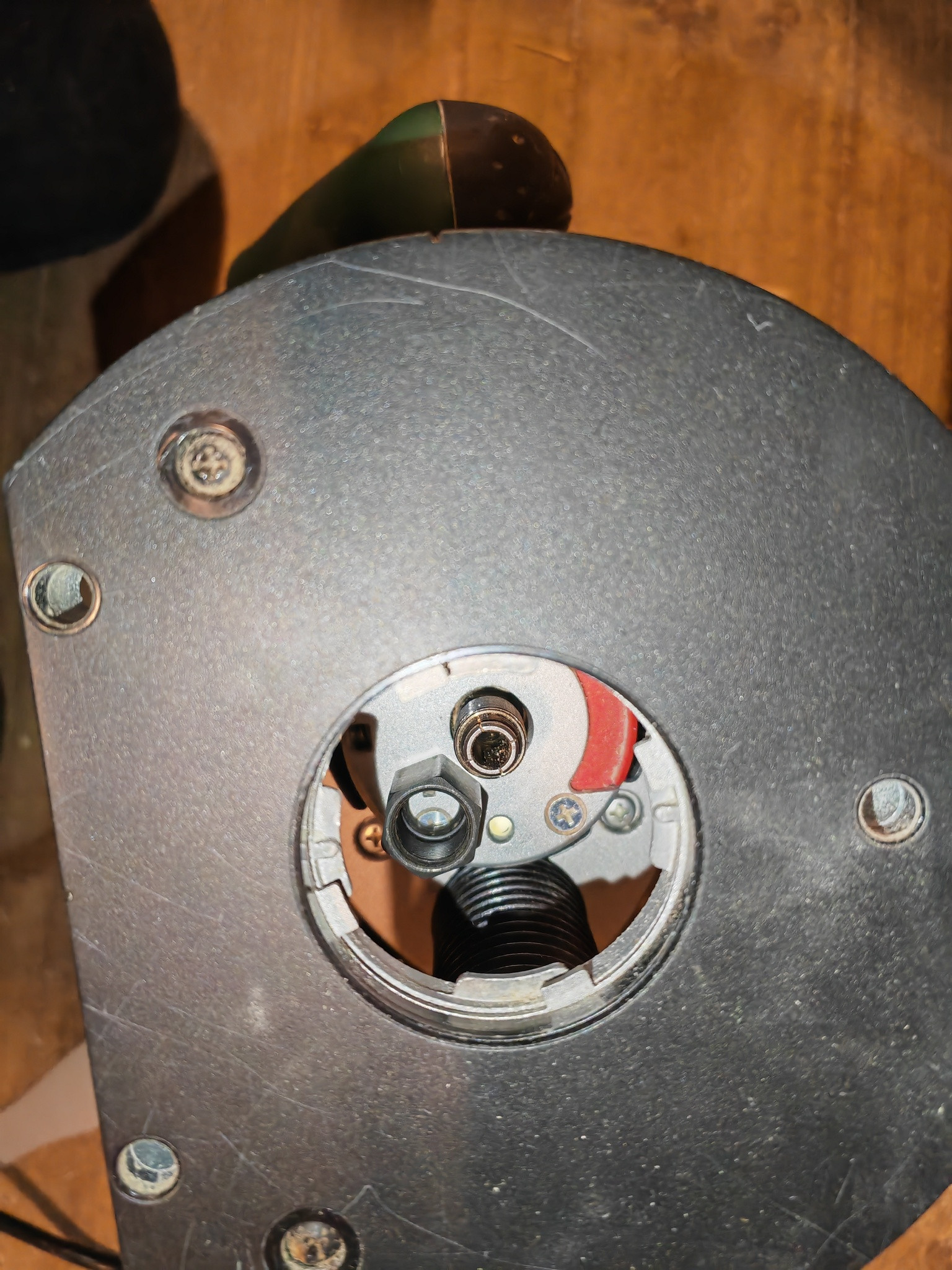 woodworking - Bosch router Collet shafts stuck - Home Improvement Stack