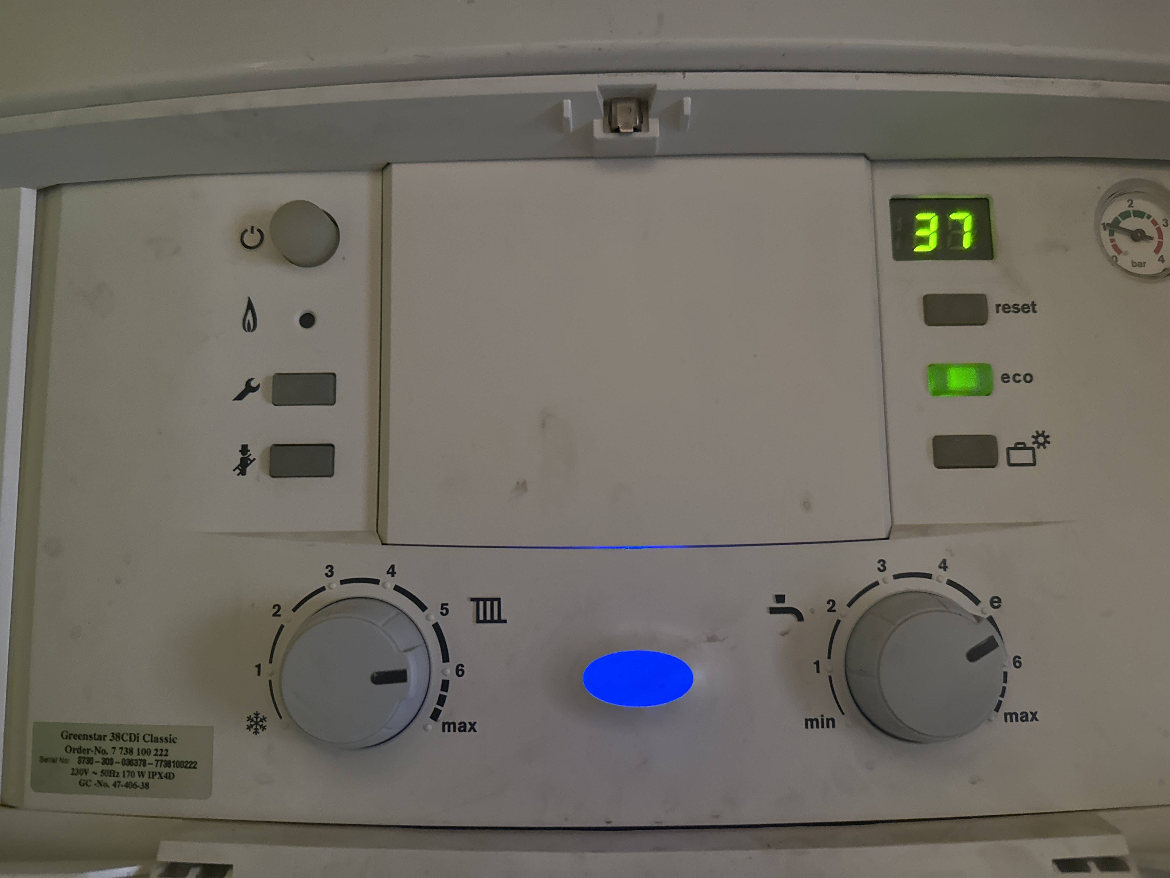 thermostat Boiler heats up water, but radiators are not working