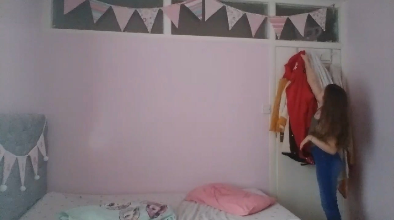 uk Why do British houses have "indoors" windows in some rooms? Home