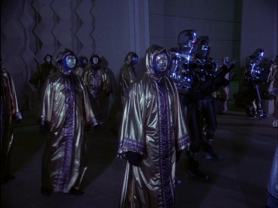battlestar galactica On the Cylon capital, who are the silverrobed
