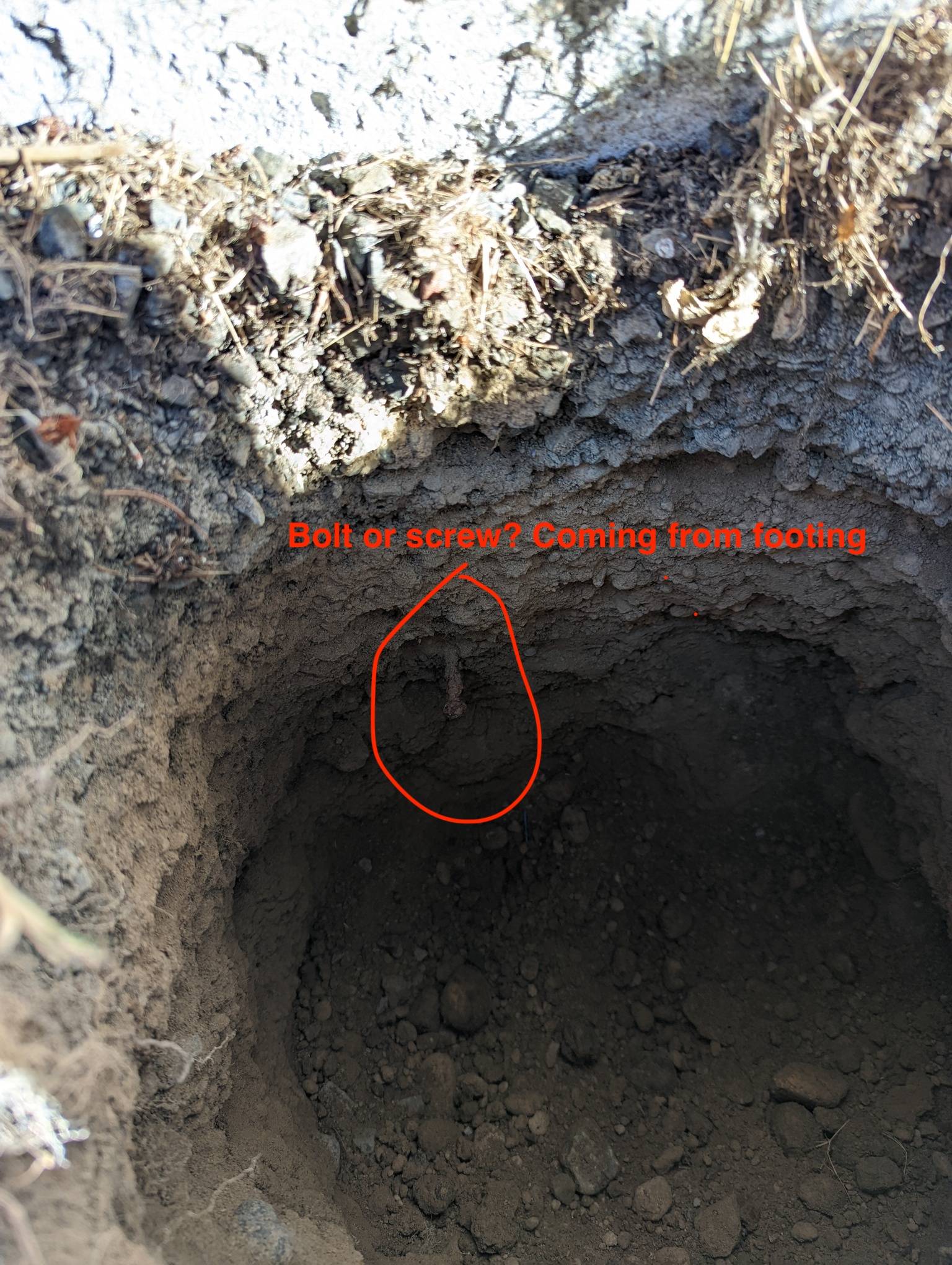 fence - Can I fill a hole with concrete that is close or even touches