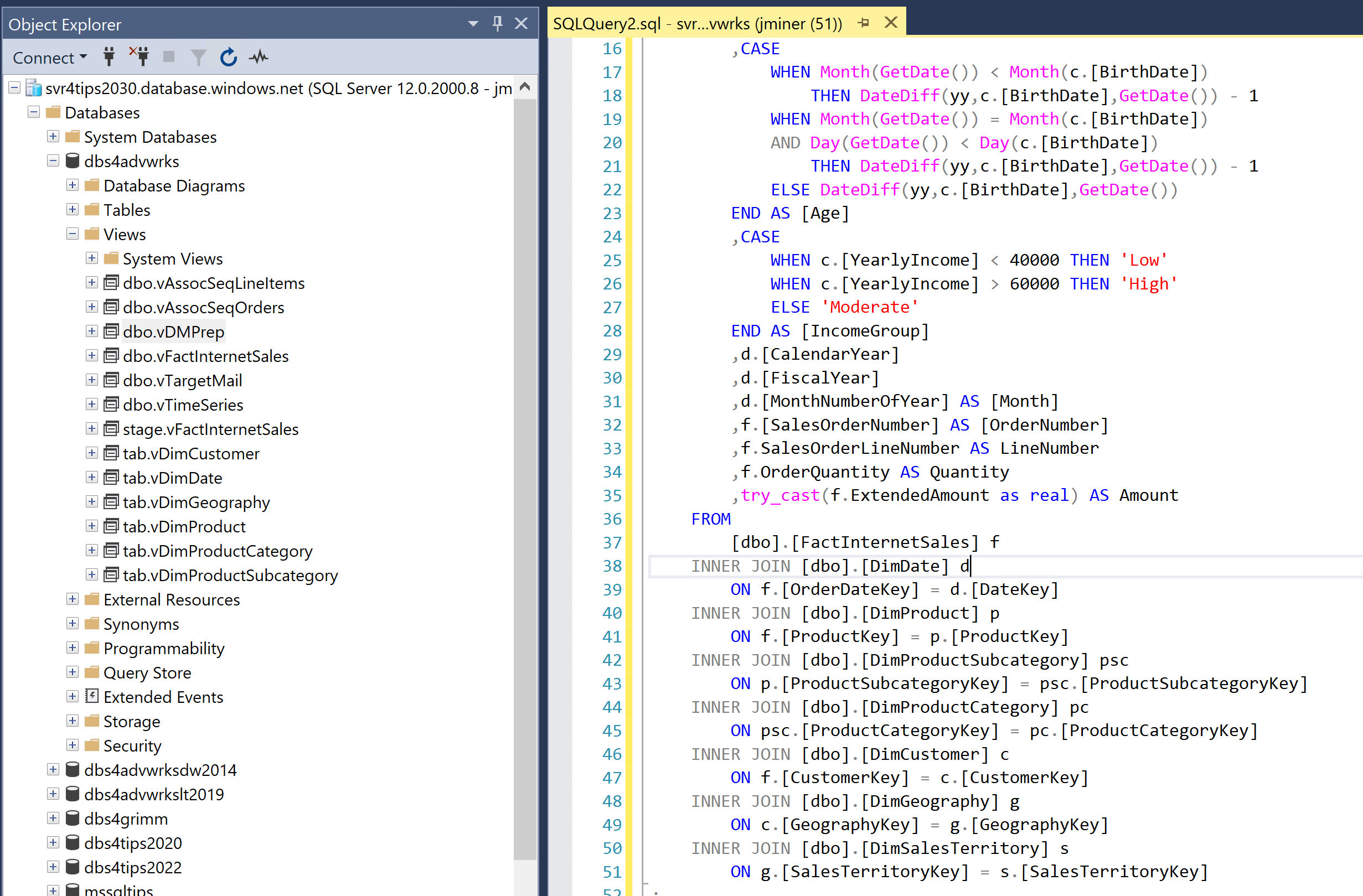 Create a (Py)Spark dataframe from a SQL query in target dialect Stack