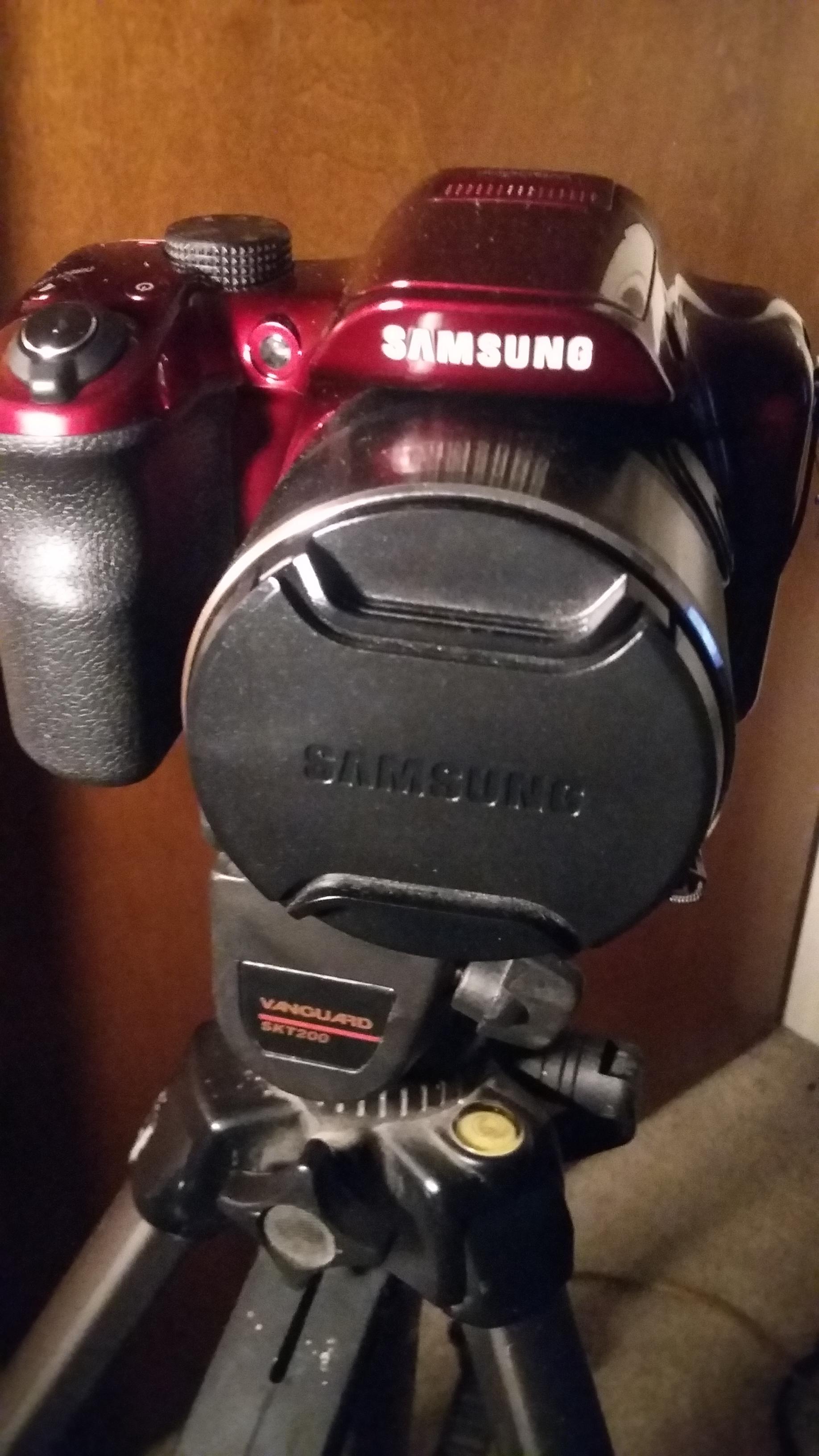 point and shoot What lens can I use on my Samsung wb1100f 35mm camera