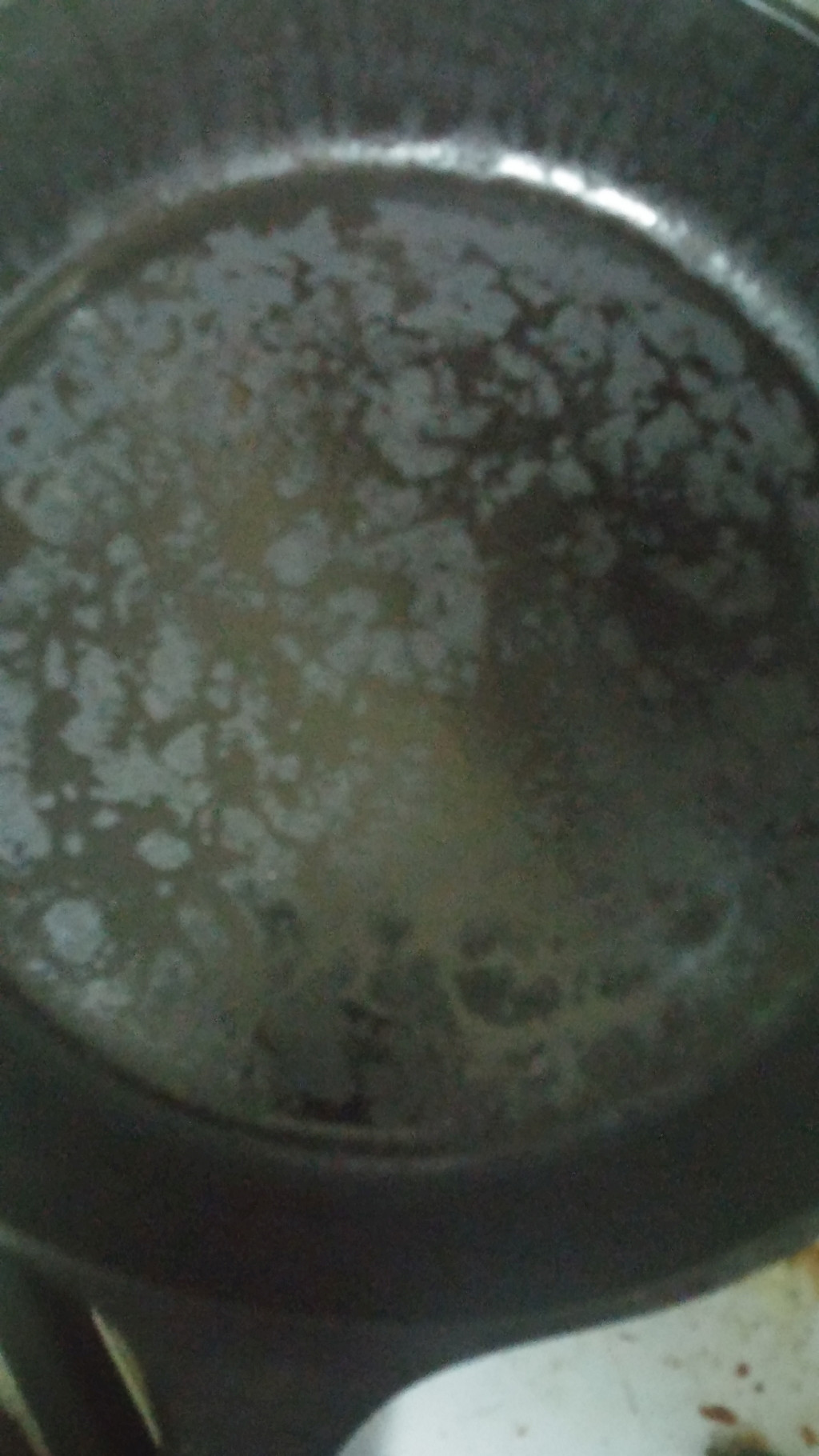 cast iron Was too much oil used, or not enough when seasoning? Seasoned Advice