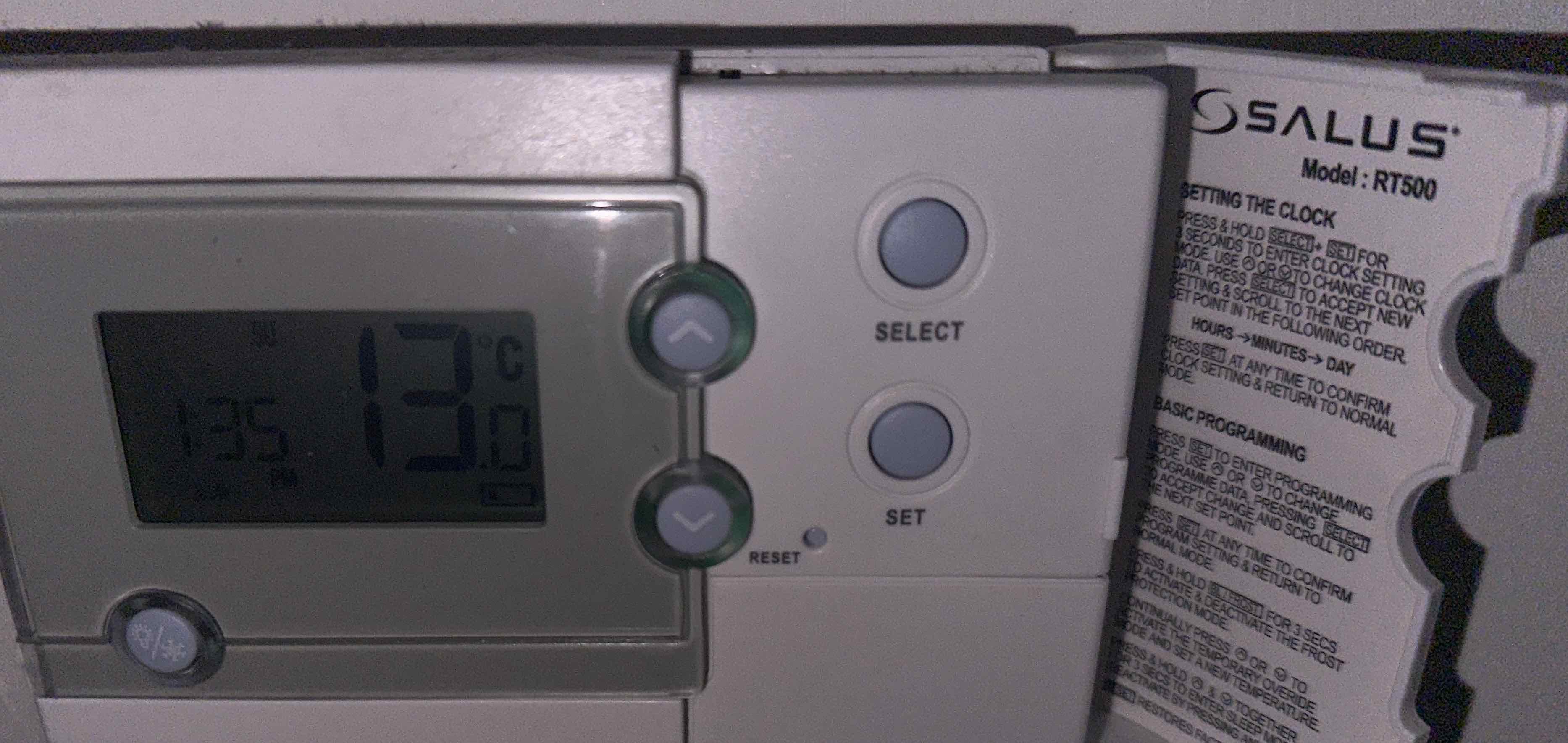 thermostat Boiler heats up water, but radiators are not working