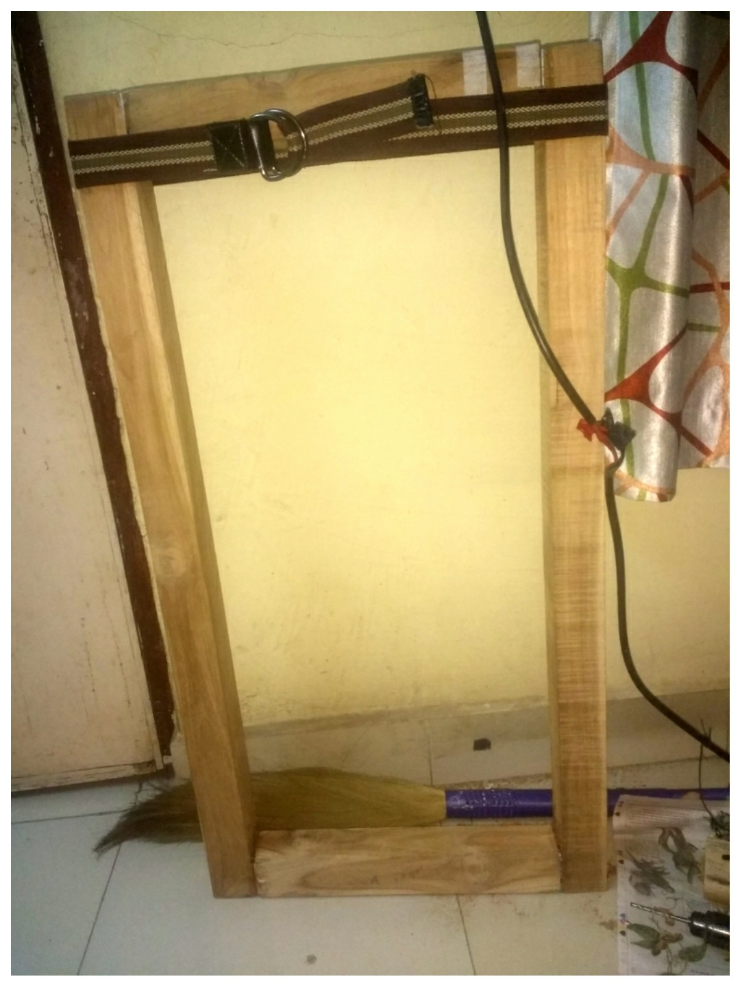 glue Guess How much Weight the table can hold Woodworking Stack