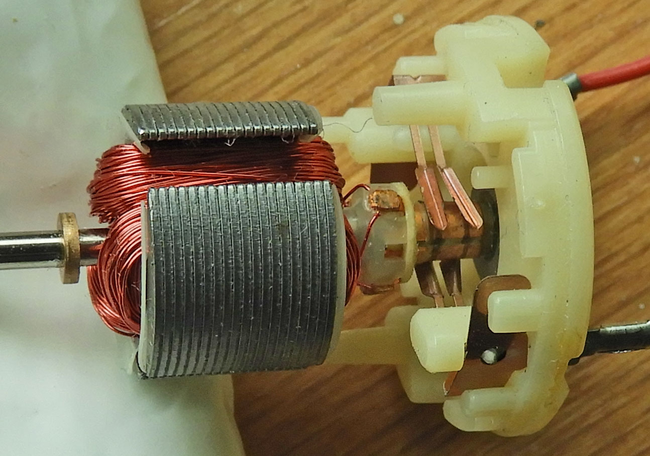 Where do I connect the negative and positive wires on this motor