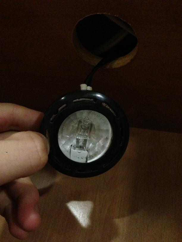 recessed lighting How do I stop my lights from falling out