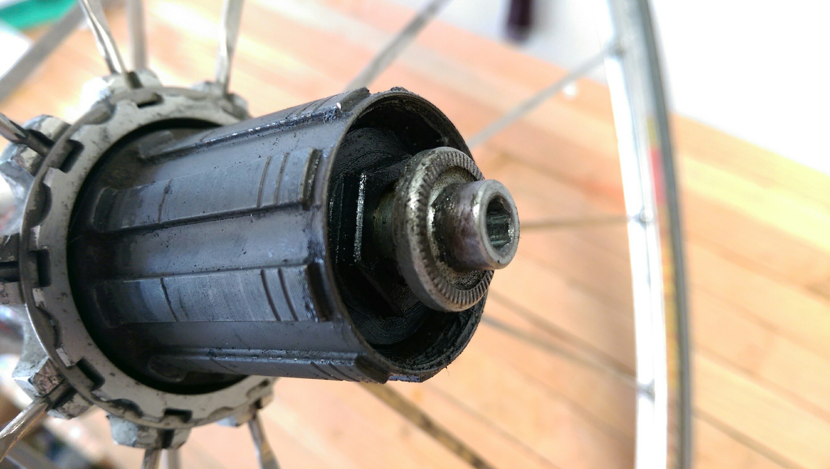 wheels How do I remove this Ksyrium hub body? Bicycles Stack Exchange