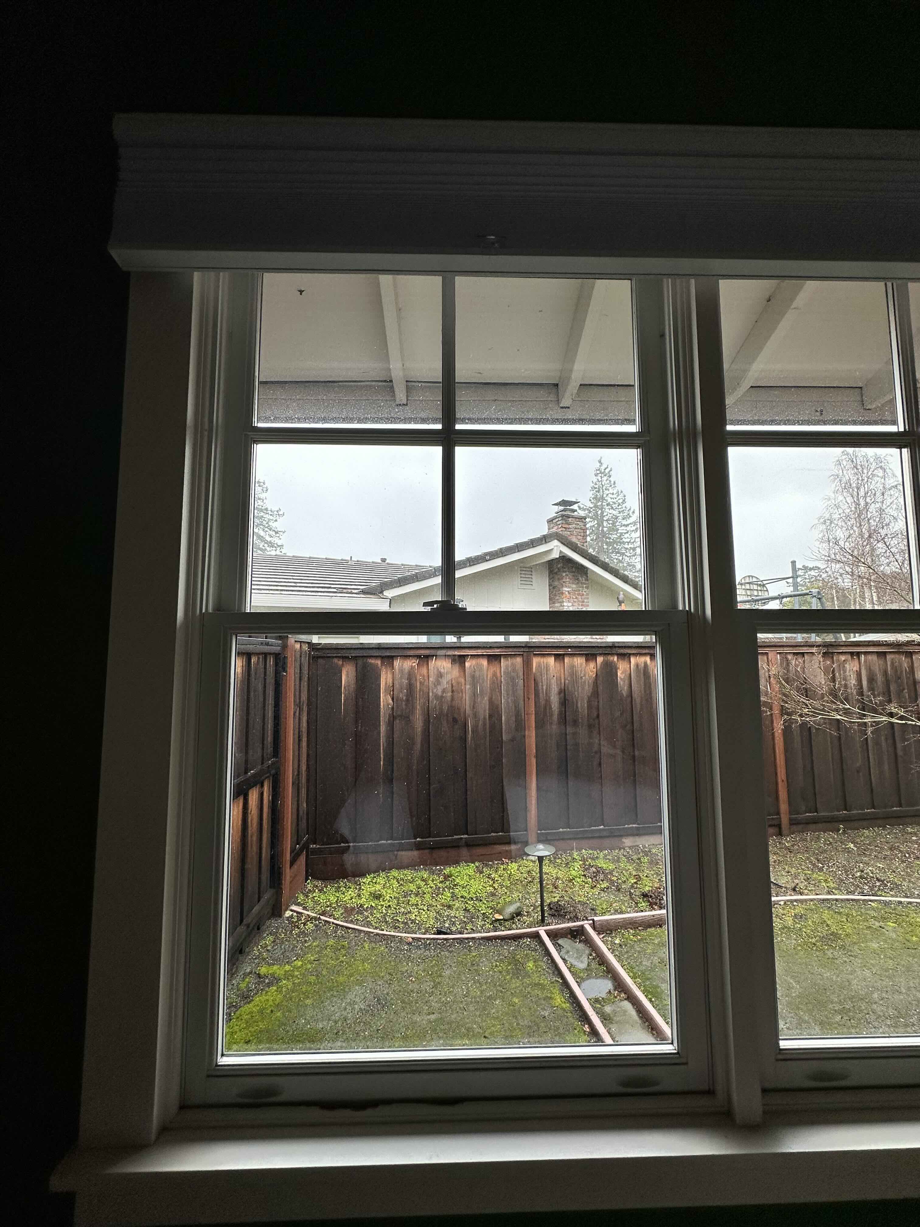 How do I remove these Sashes from Weathershield double hung windows