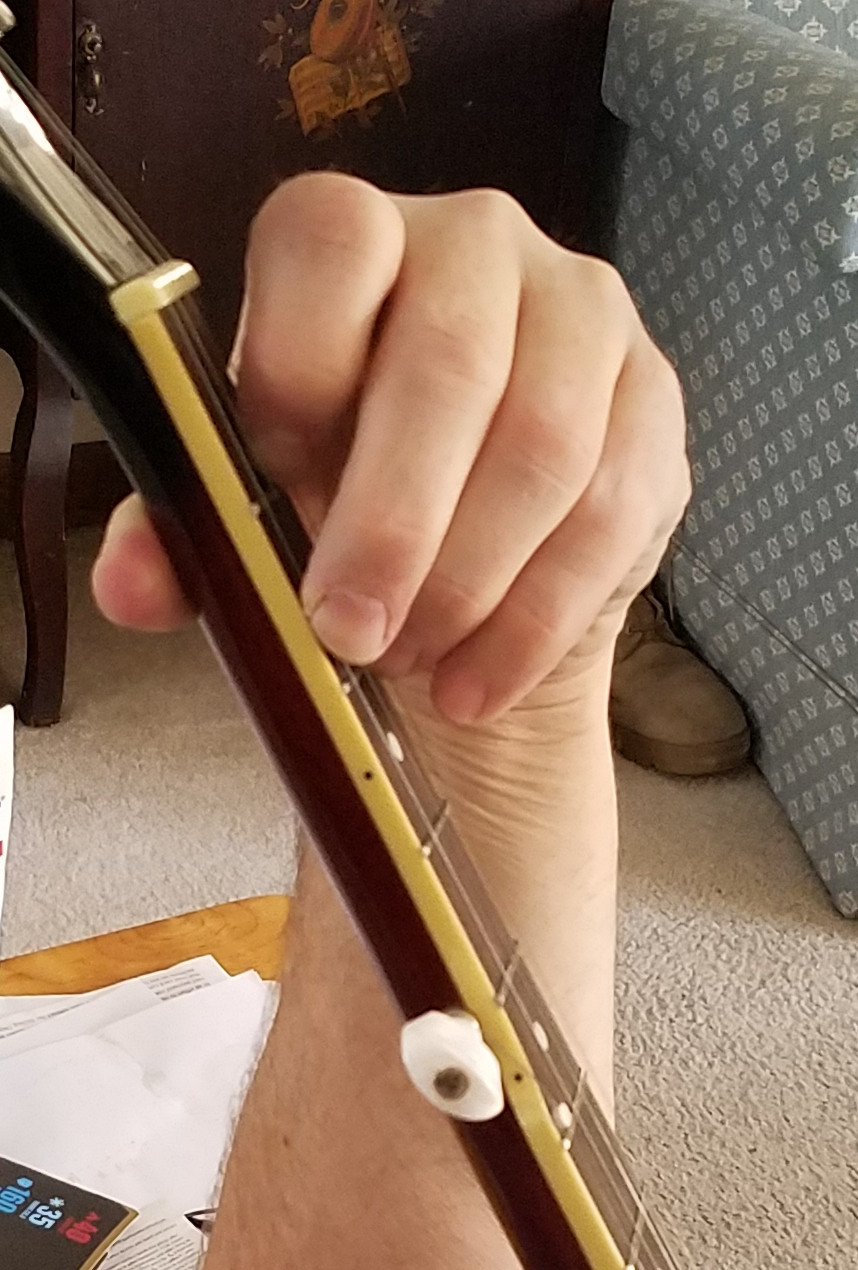 How to improve technique on a C chord for the banjo? Music Practice