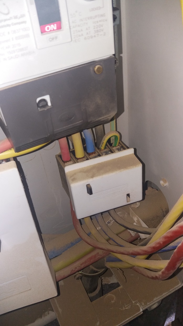 grounding Can I connect the ground pin of the wall socket to neutral