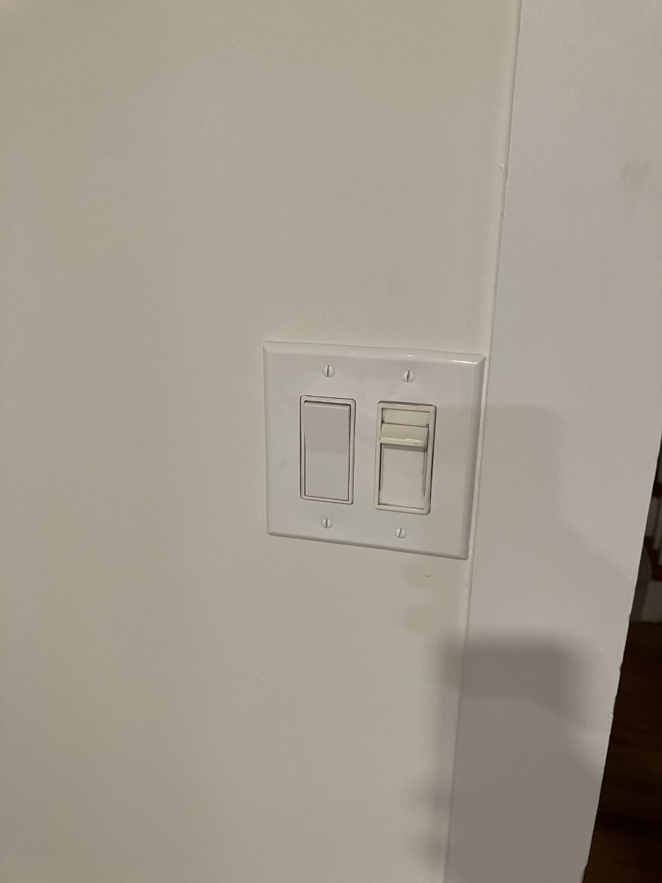 electrical - Install a ceiling fan with confusing existing wiring