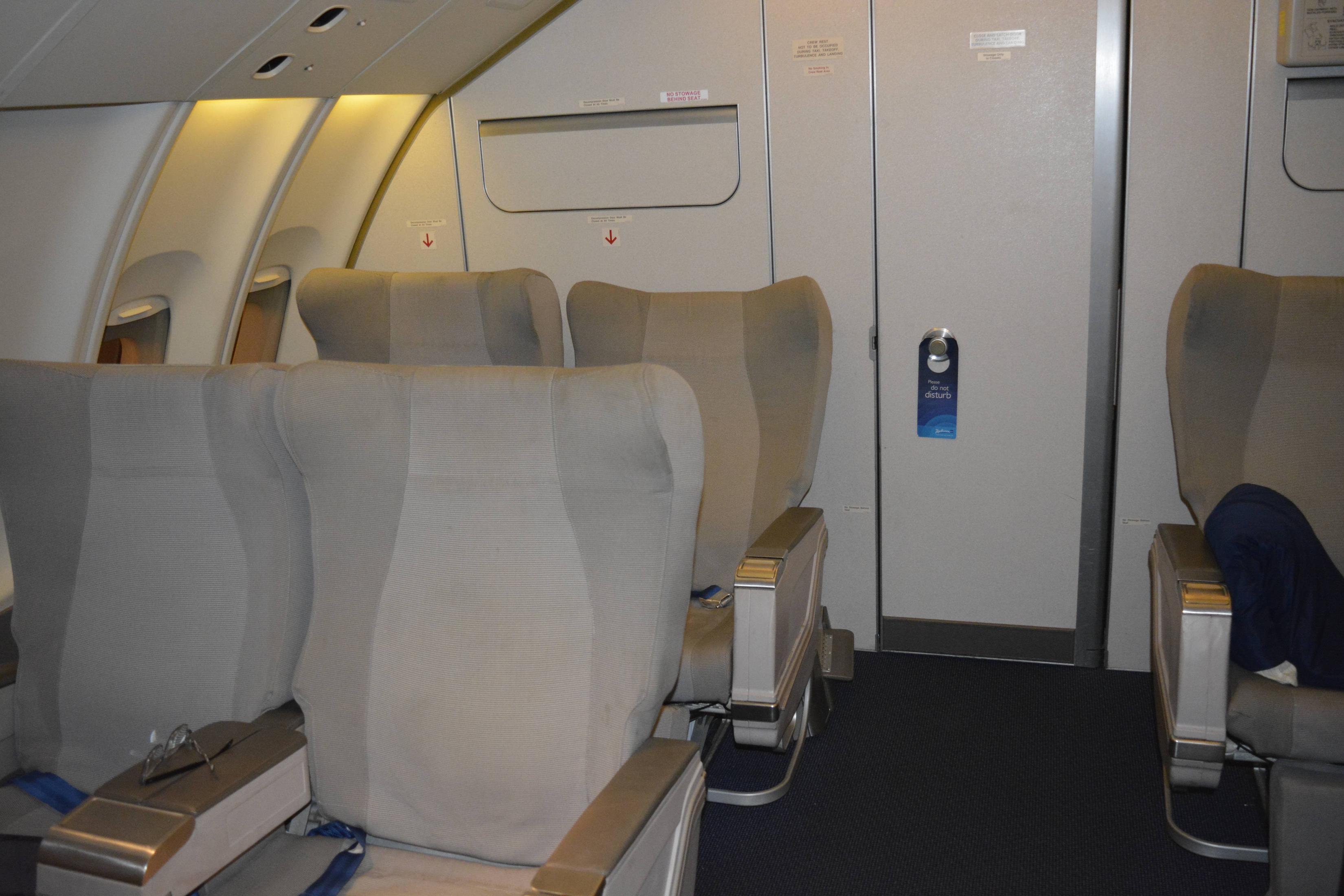 Why do some cargo aircraft have windows? Aviation Stack Exchange