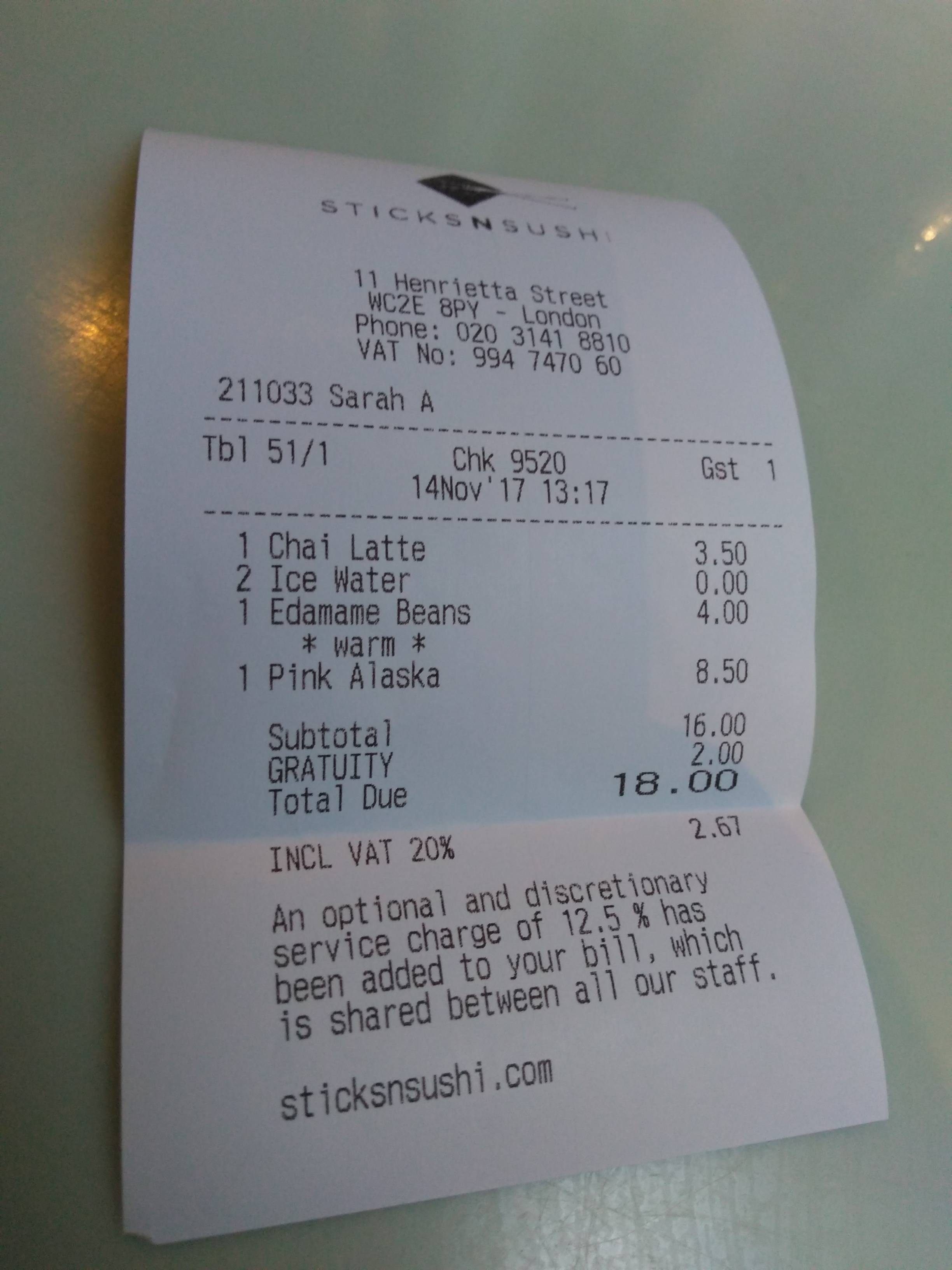 uk Why do British restaurants call their automatically added service