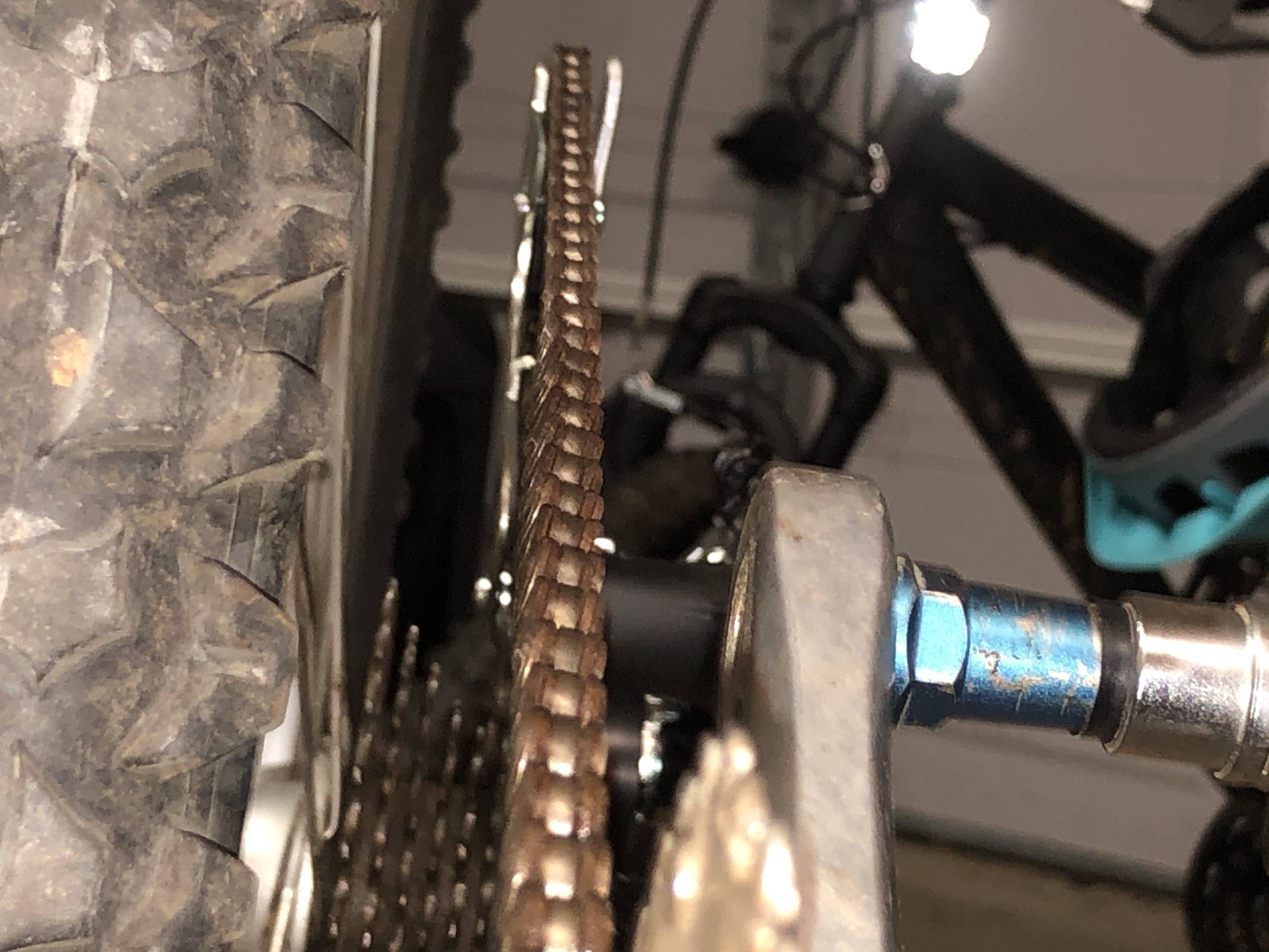 derailleur rear Chain alignment on jockey wheel Bicycles Stack Exchange