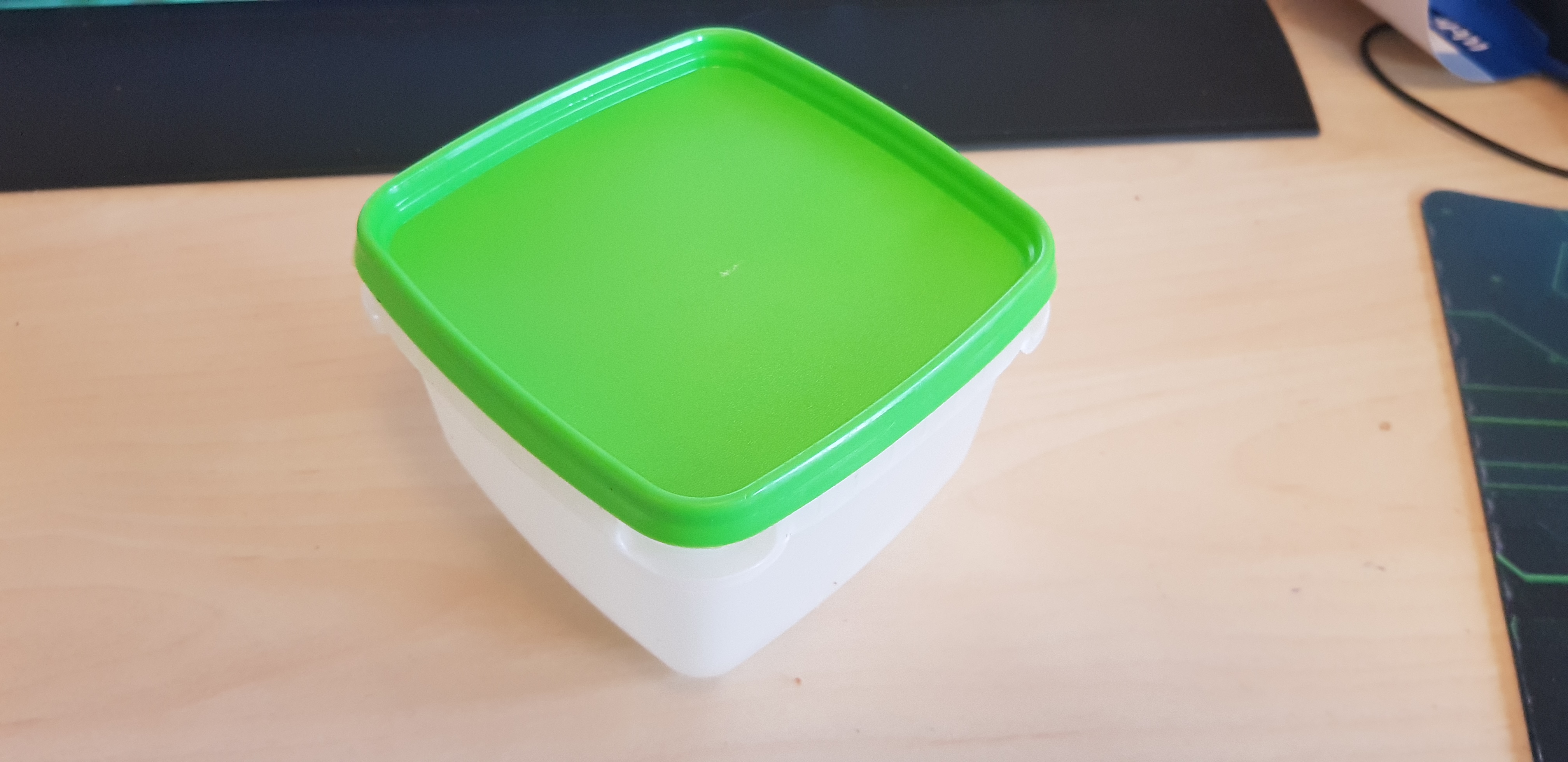 medium selection Dishwasherproof way to personalize plastic lunch containers Arts & Crafts