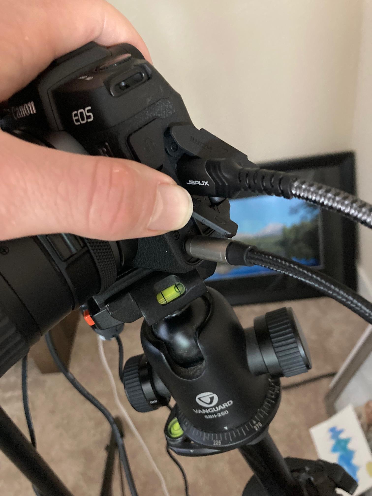 video How to get external mic working through DSLR camera on Zoom on