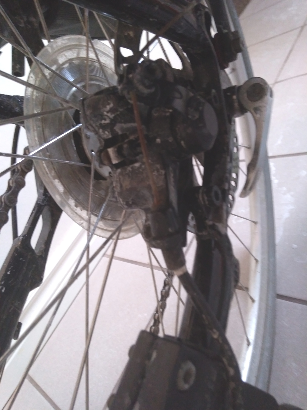 Rear brake cable temporary fix possible? - Bicycles Stack Exchange