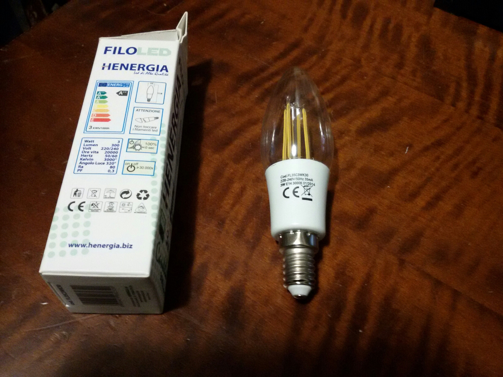 components How do filament LED bulbs work, looking very similar to