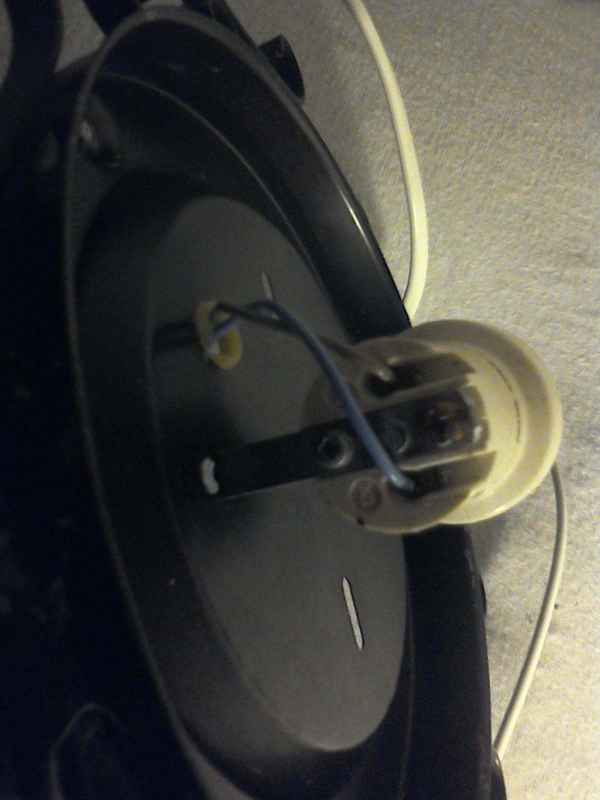 wiring Can I touch the metal frame or do I need to ground it? Home