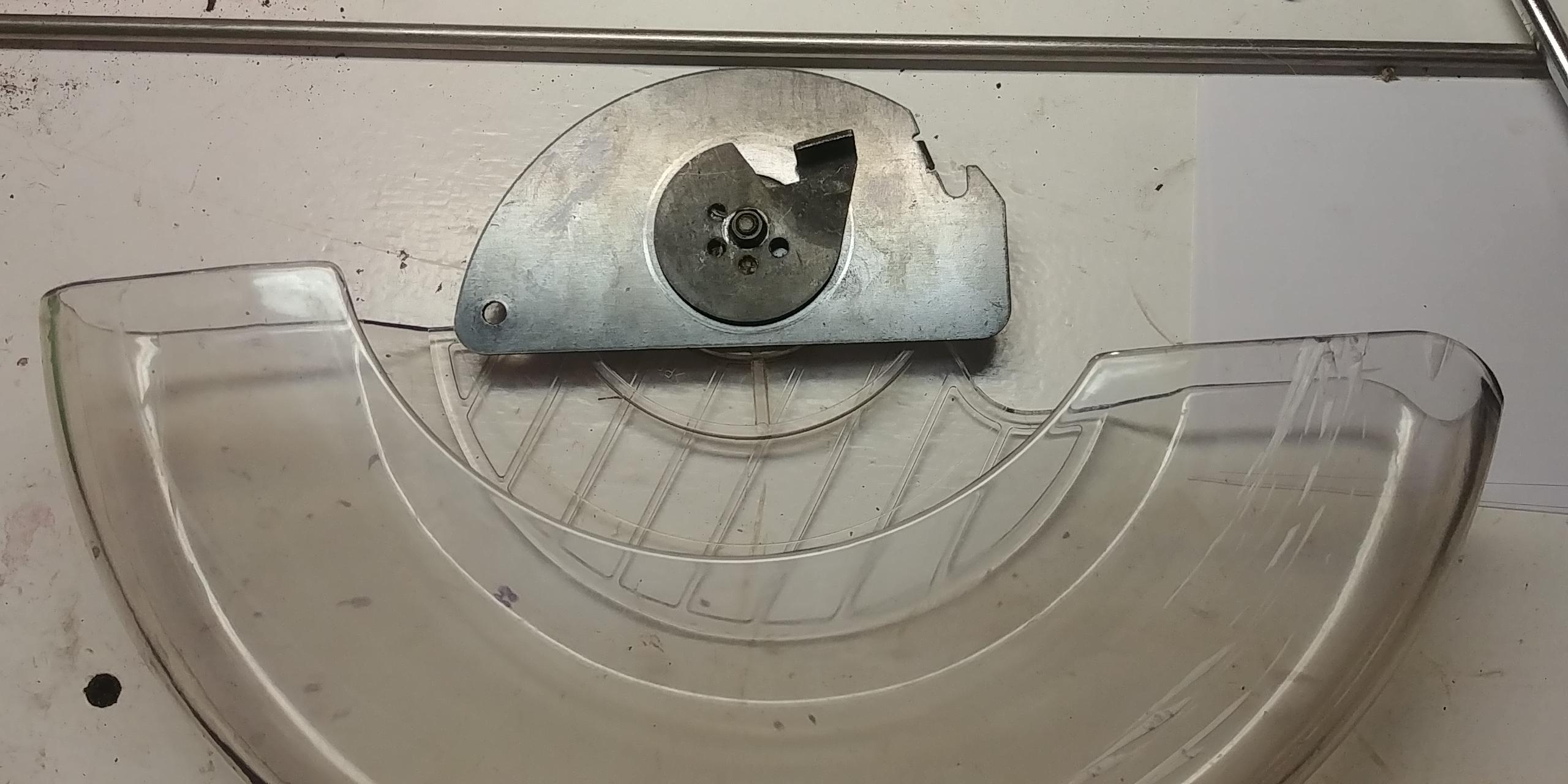 saw Blade guard won't lift Home Improvement Stack Exchange